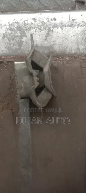 Nissan Note Mountain