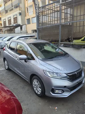 Honda Fit 2019 Silver