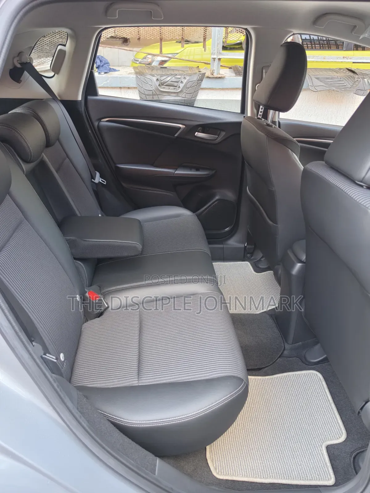 Honda Fit 2019 Silver
