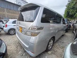 Toyota Vellfire 2009 Silver