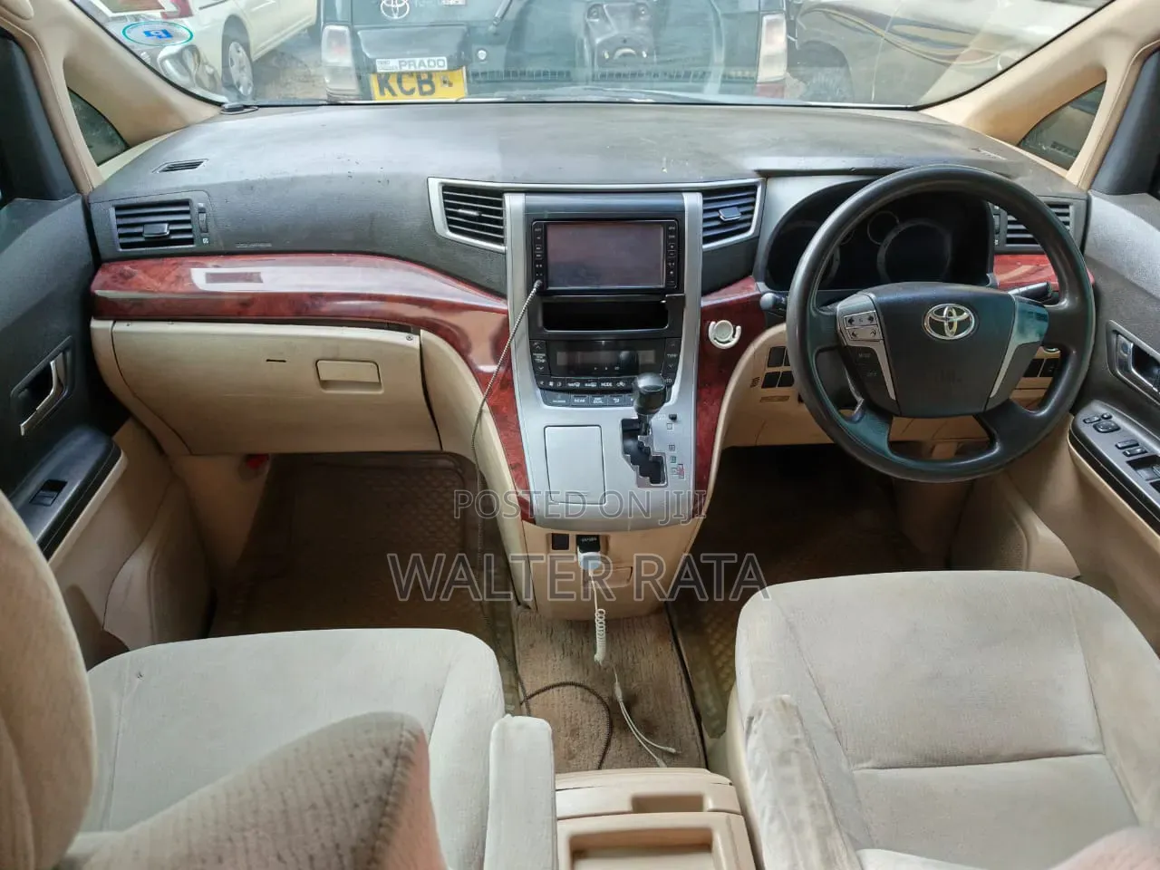 Toyota Vellfire 2009 Silver