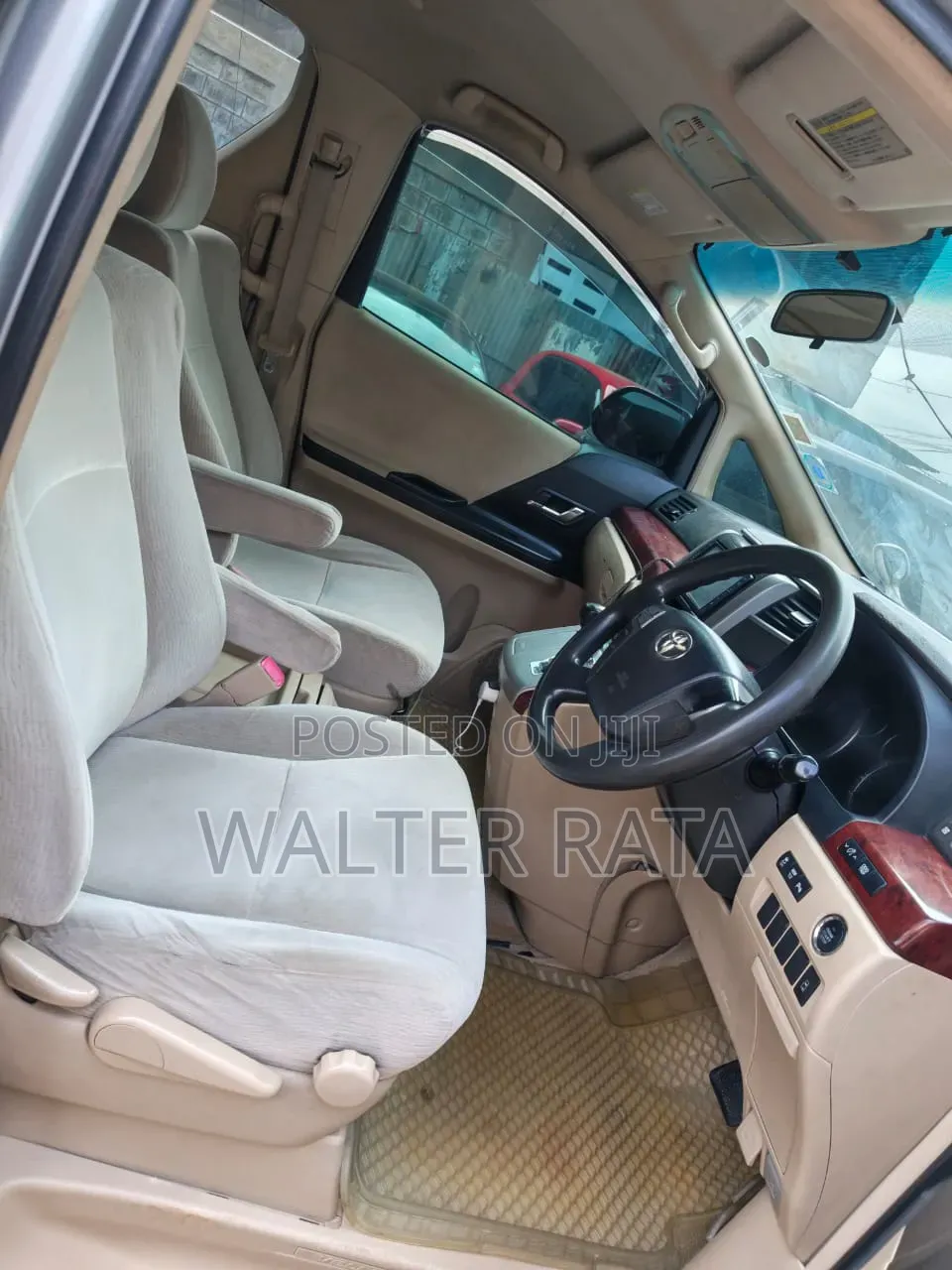 Toyota Vellfire 2009 Silver
