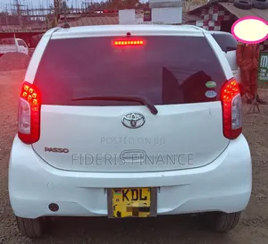 Toyota Passo 2015 White