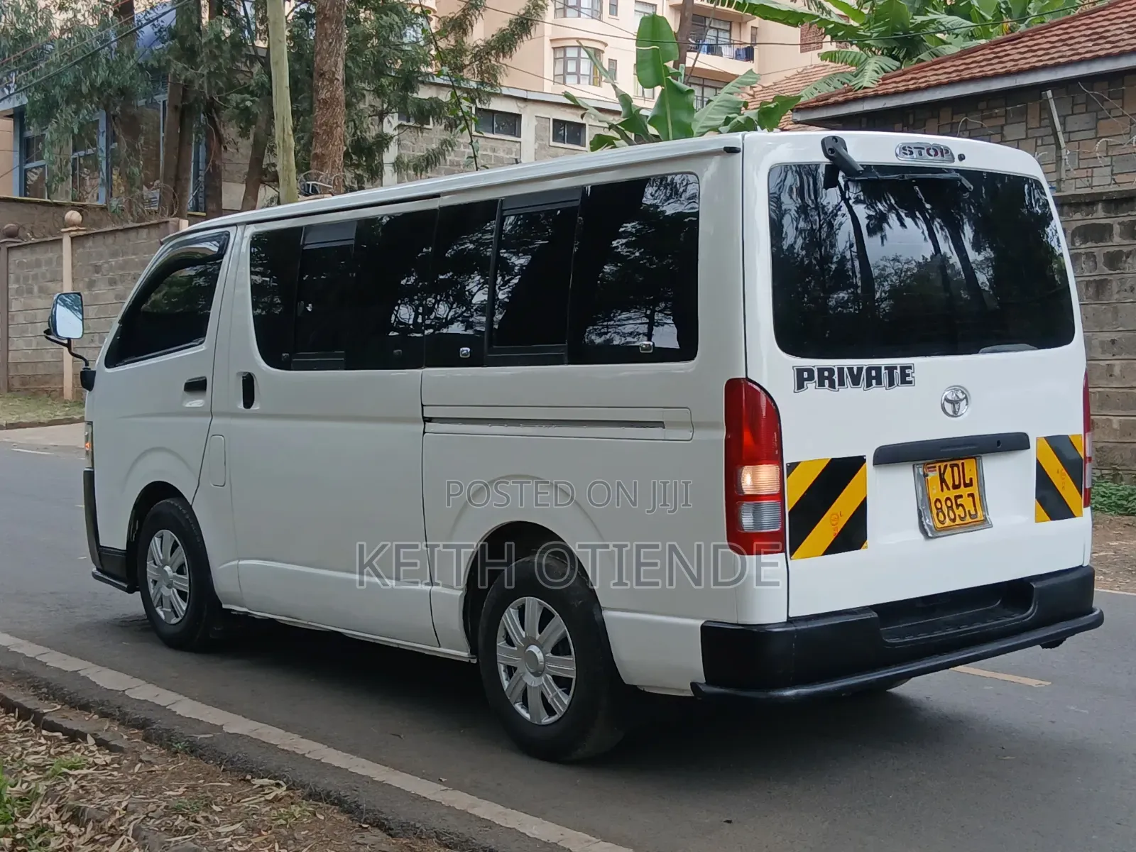 Toyota HiAce 2016 White