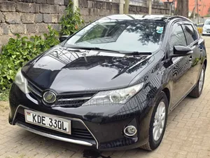 Toyota Auris 2014 Black