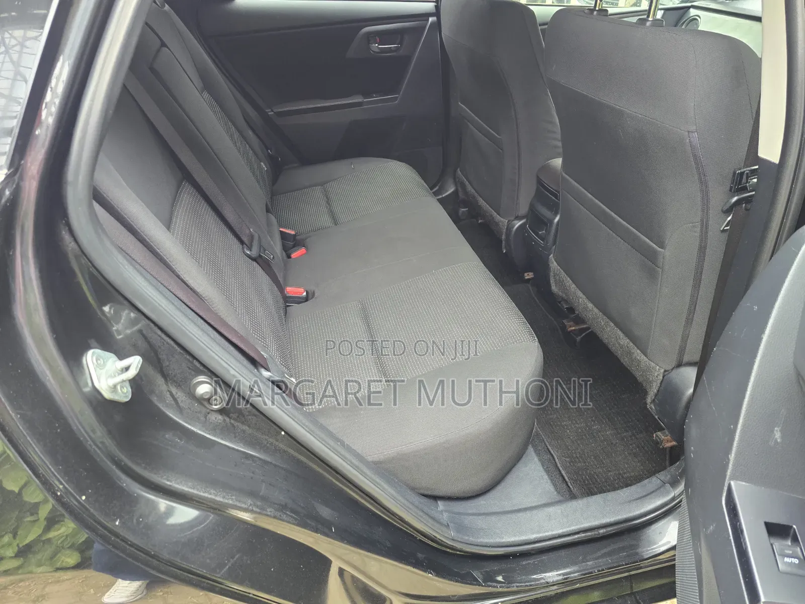 Toyota Auris 2014 Black