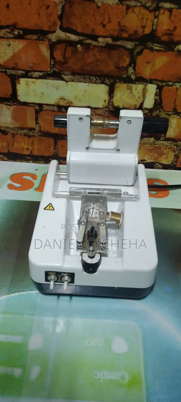 Groover Optical Grooving Machine