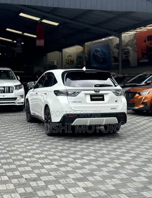 Toyota Harrier 2019 White