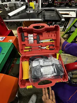 Portable Emergency Air Compressor Kit With Case