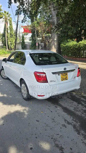 Toyota Axio 2016 White