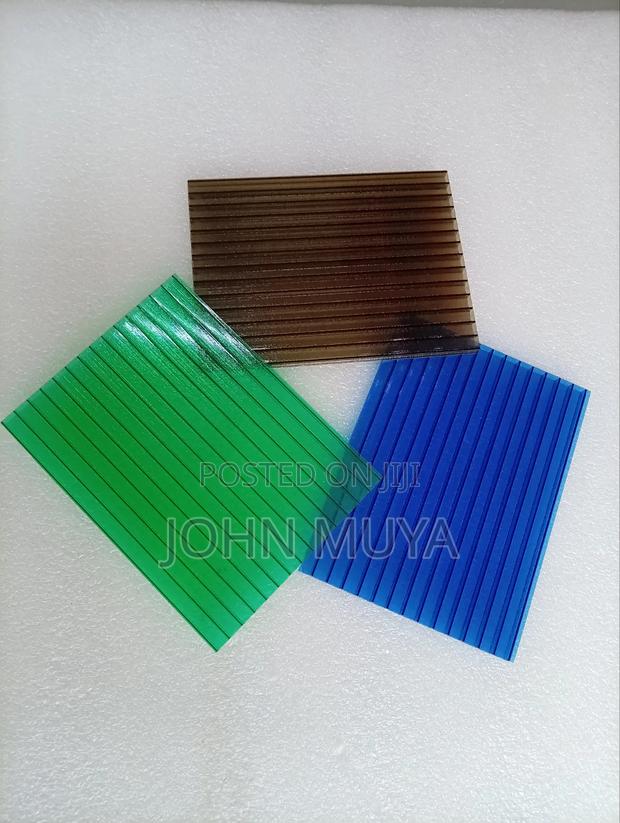 Heavy Duty Poly Carbonate Sheets - thumbnail 2