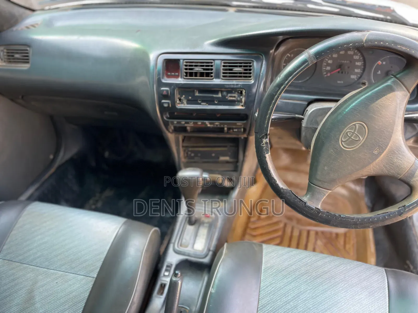 Toyota Corolla 1997 White