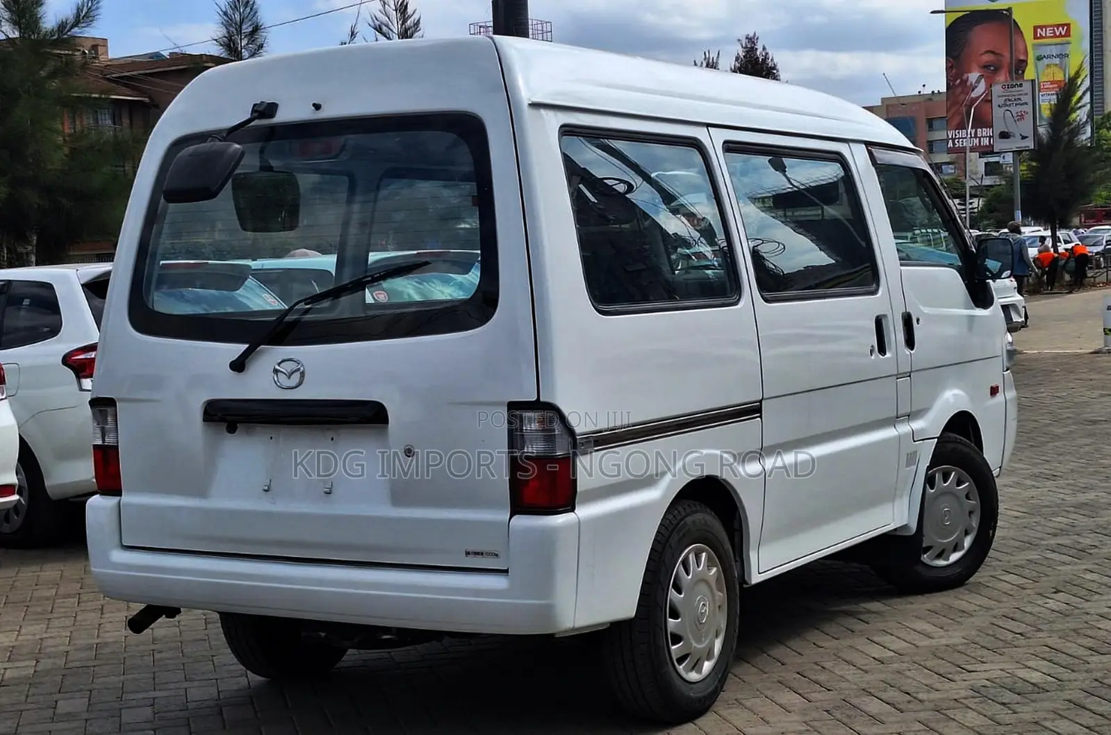 Mazda Bongo 2019 White