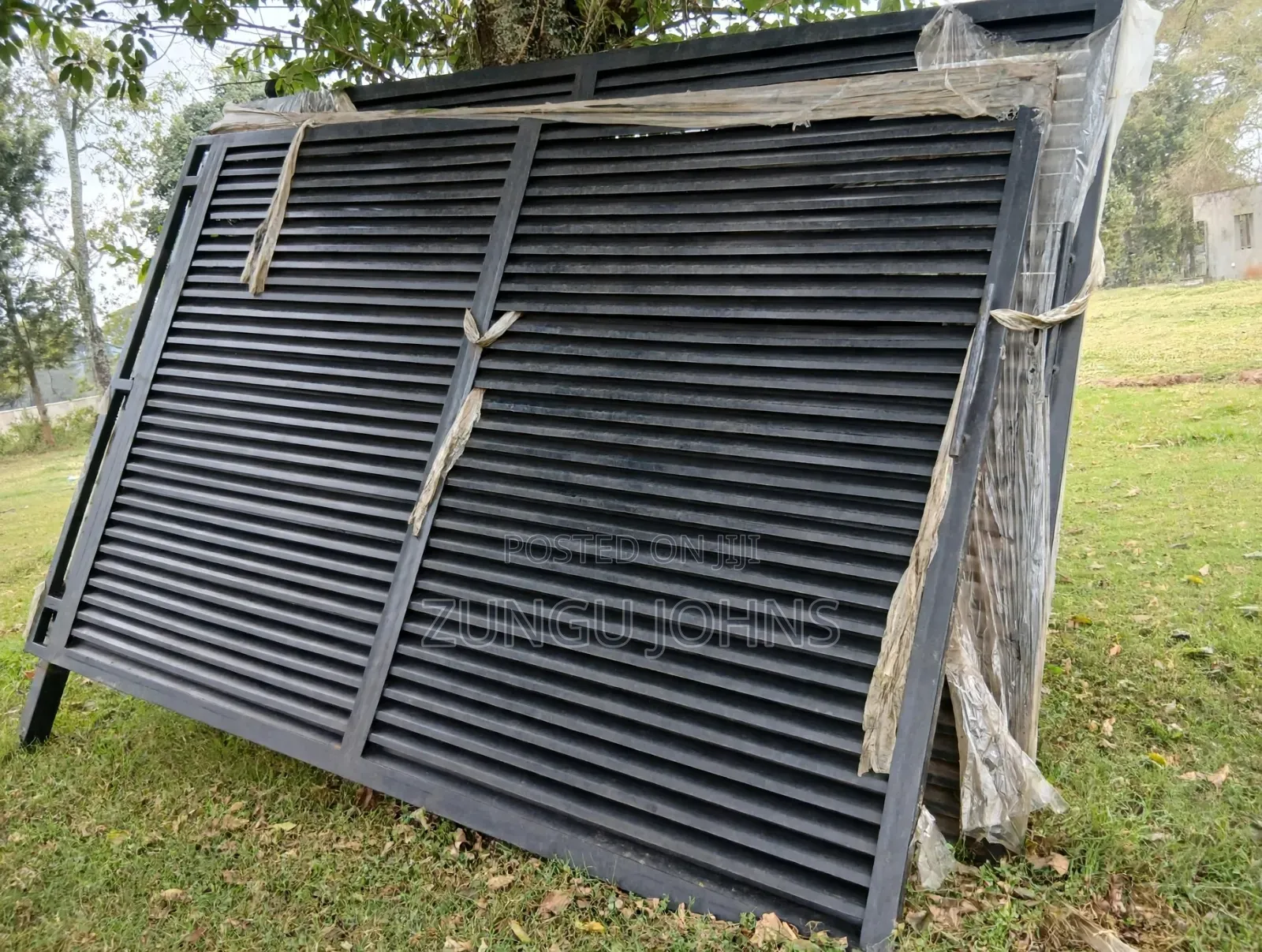 Brand New 6x6ft Black Louvered Steel Gate - Heavy Duty