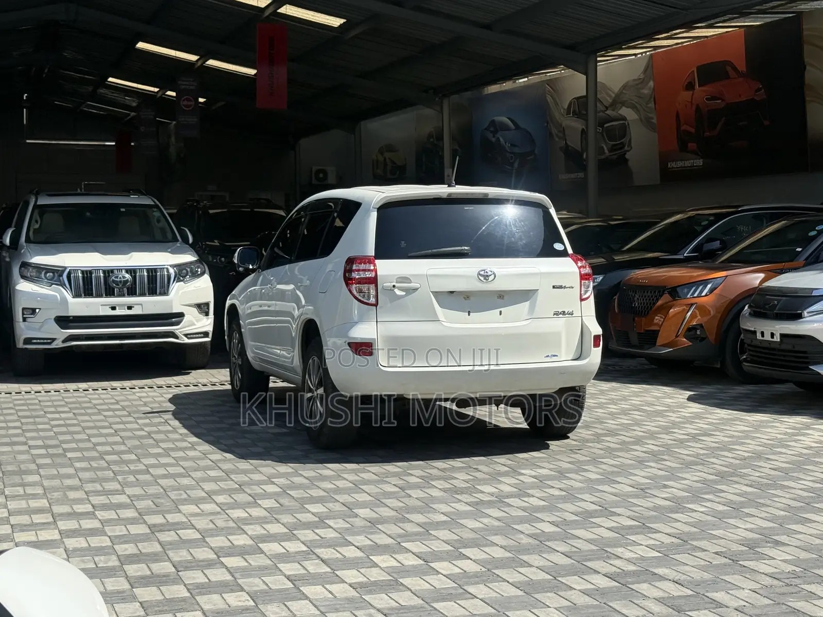 Toyota RAV4 2016 White