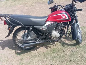 Honda CBX 2025 Red