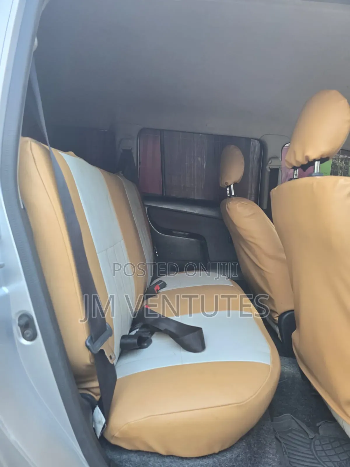 Toyota Succeed SV Premium 2014 Silver