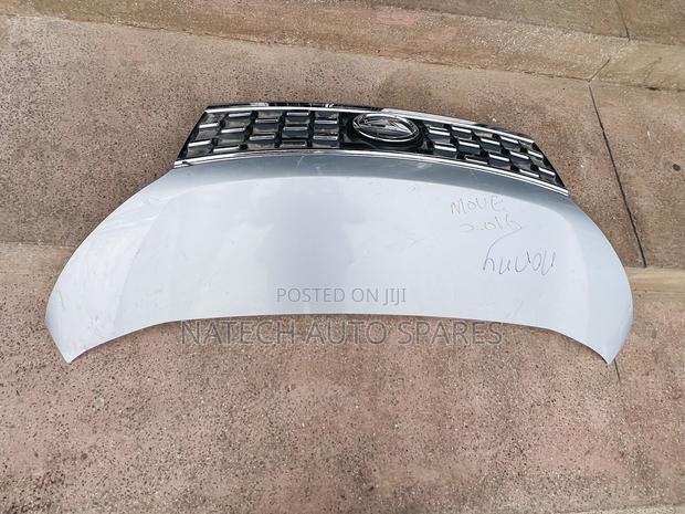 Daihatsu Move Bonnet 2015