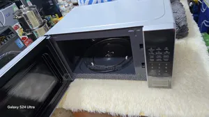 Hisense Silver 20litres Digital Microwave