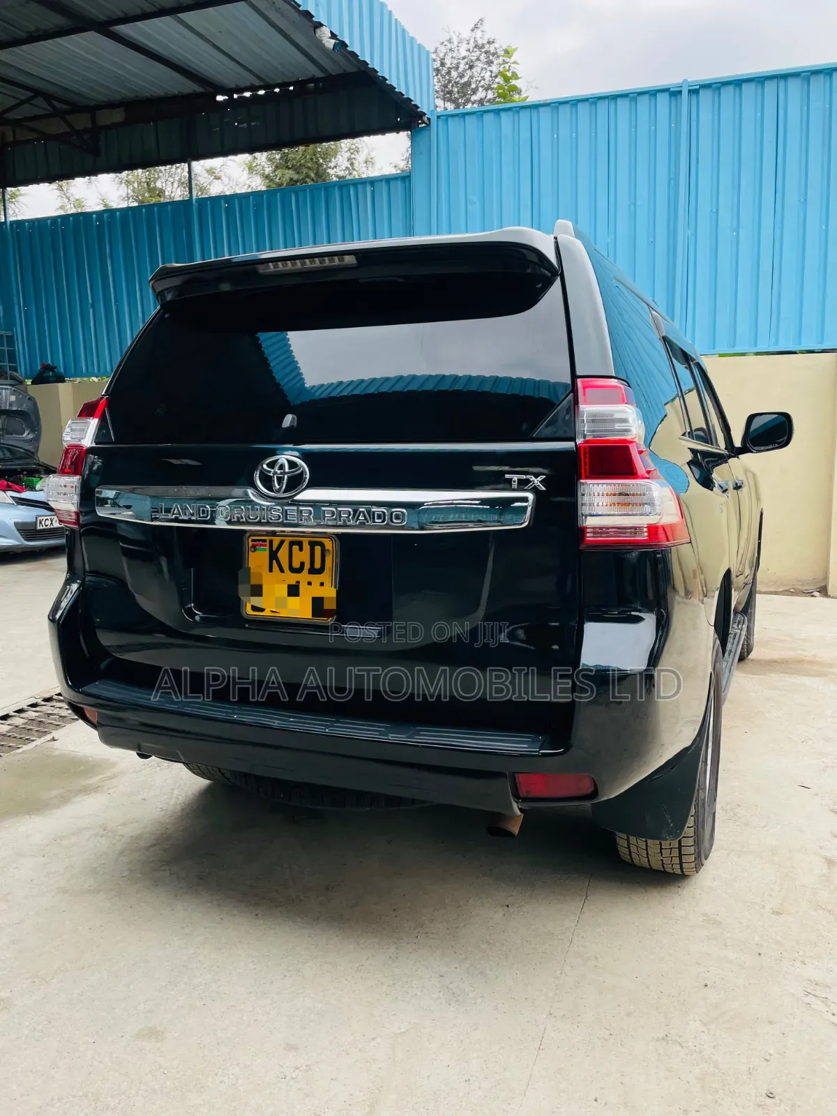 Toyota Land Cruiser Prado 2011 Black