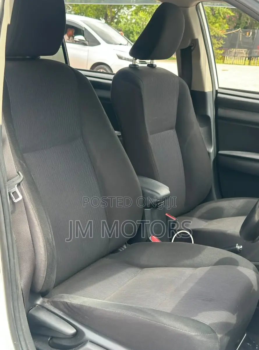 Toyota Corolla Fielder 2016 White