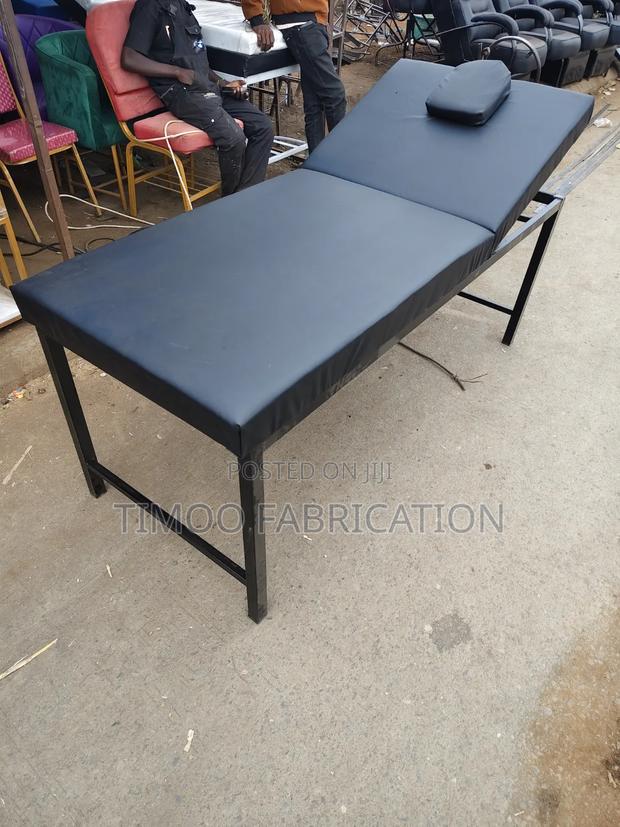 Black Massage Bed With Adjustable Headrest