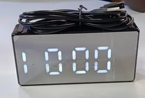 Table Clock Spy CCTV