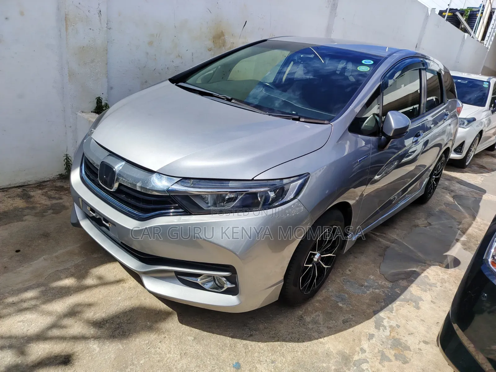 Honda Fit Shuttle 2019 Silver