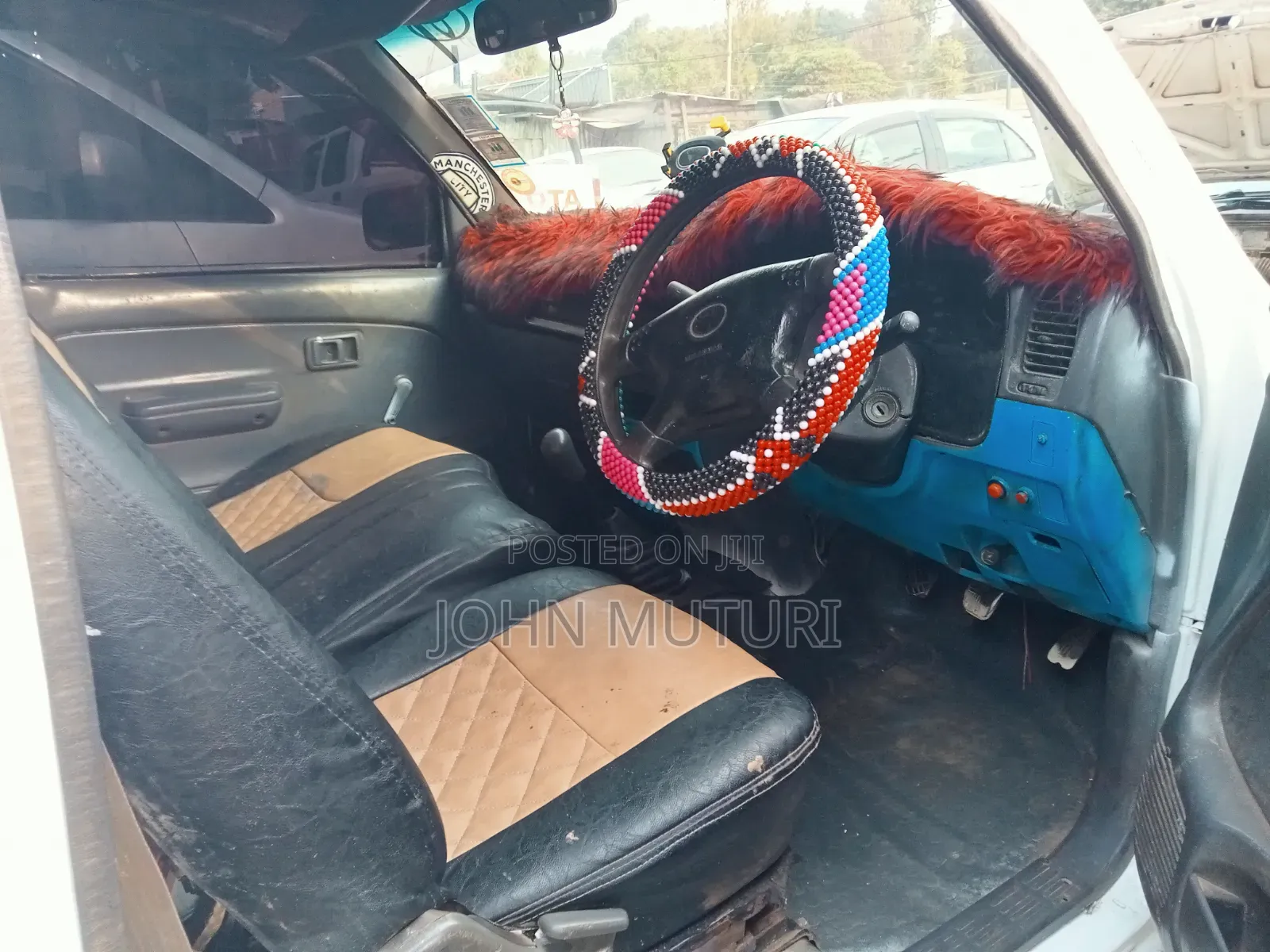 Toyota Hilux 1999 White