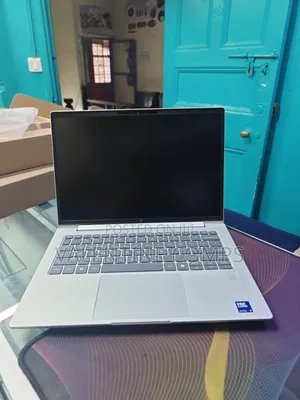 Laptop HP EliteBook 640 G11 16GB Intel Core Ultra 5 SSD 512GB