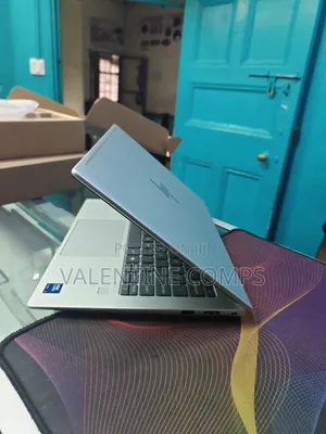 Laptop HP EliteBook 640 G11 16GB Intel Core Ultra 5 SSD 512GB
