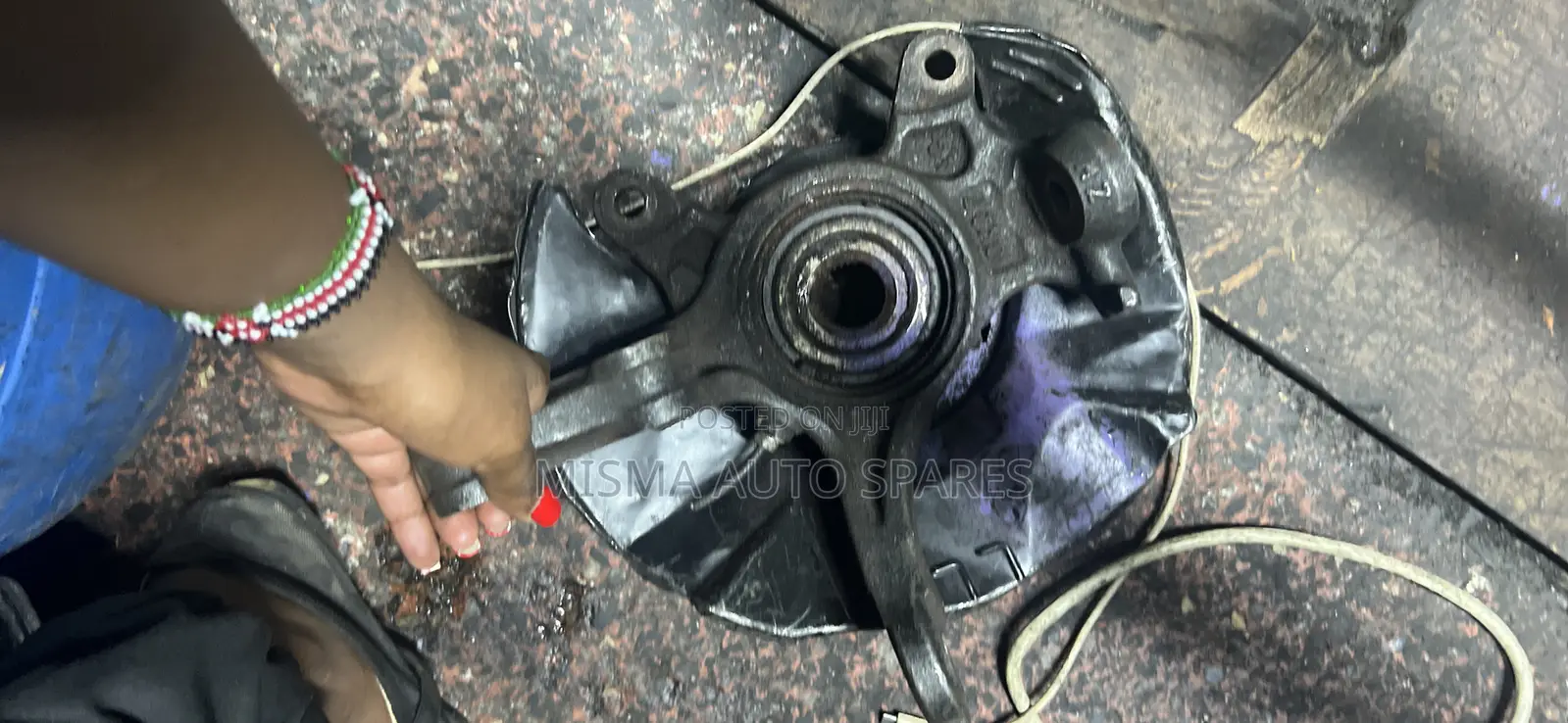 Front Hub Honda Stream