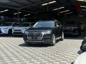 Audi Q5 2019 Black
