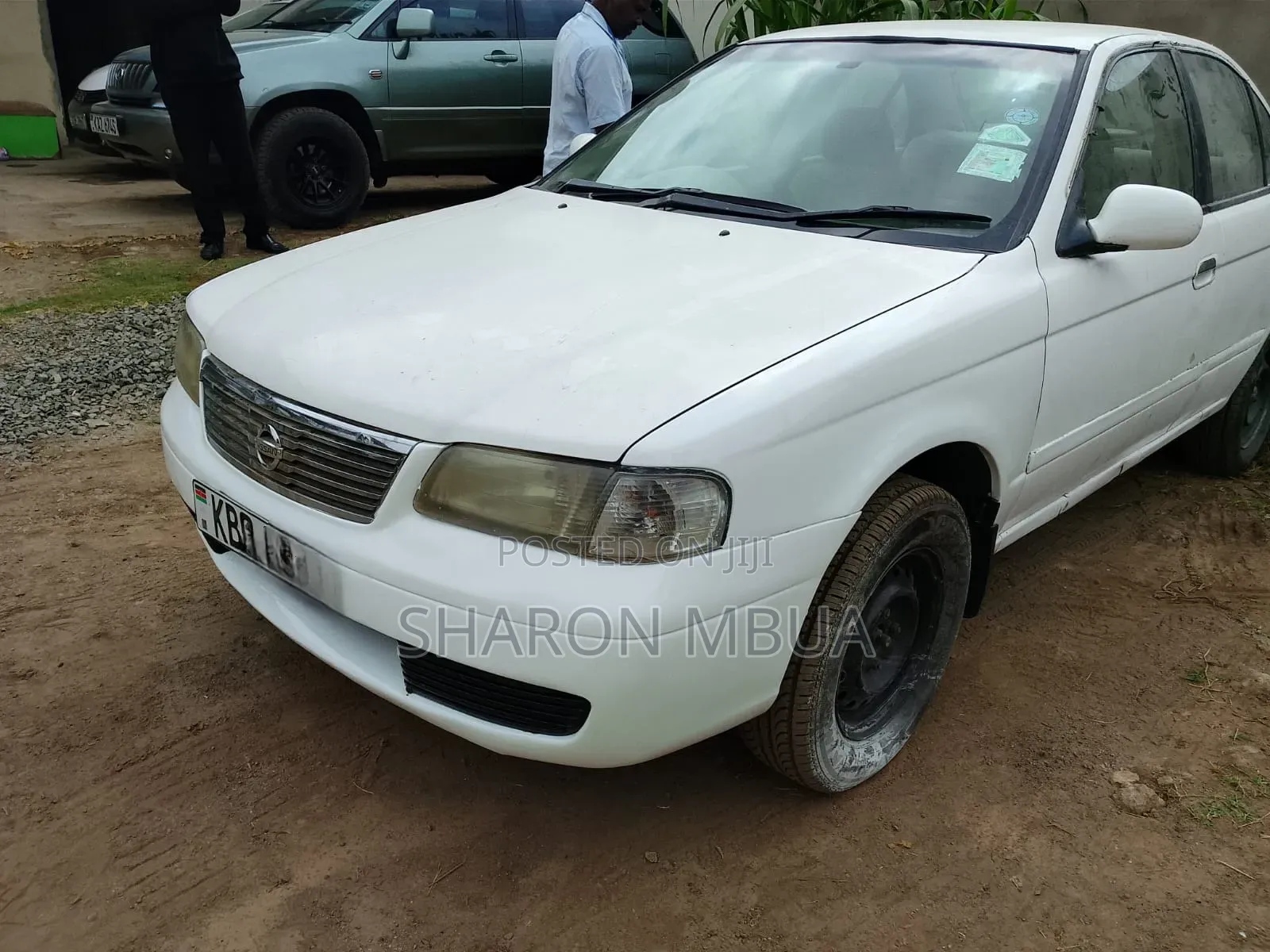 Nissan Sunny 2004 White