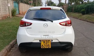 Mazda Demio 2018 White