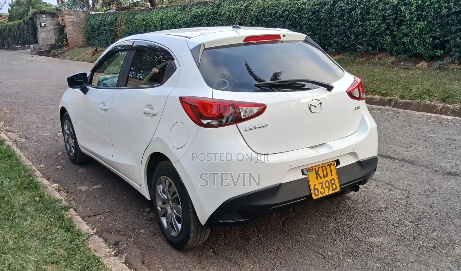 Mazda Demio 2018 White