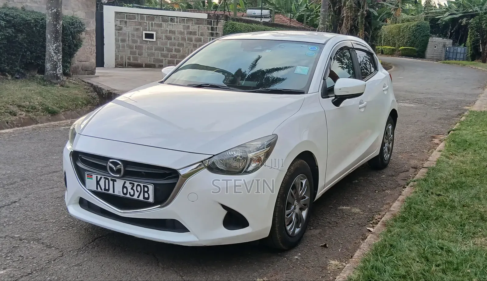 Mazda Demio 2018 White
