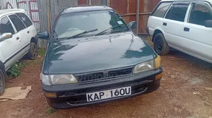 Toyota Corolla 1997 Green