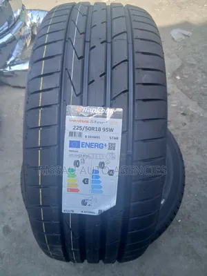 225/50 R 18 Hankook Runflat Tyres