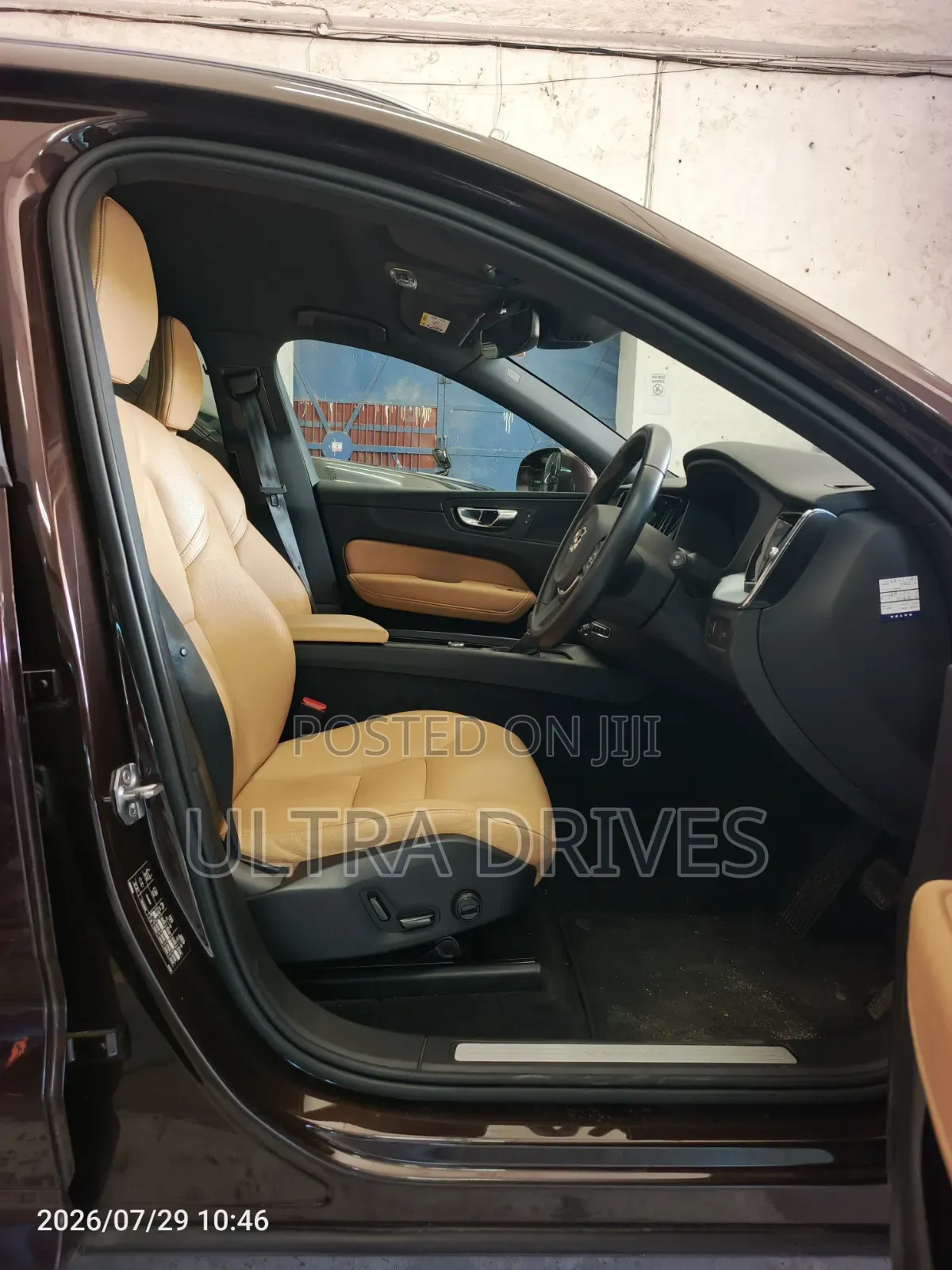 Volvo XC60 2019 Brown