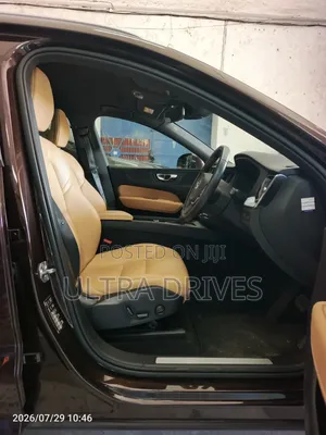 Volvo XC60 2019 Brown