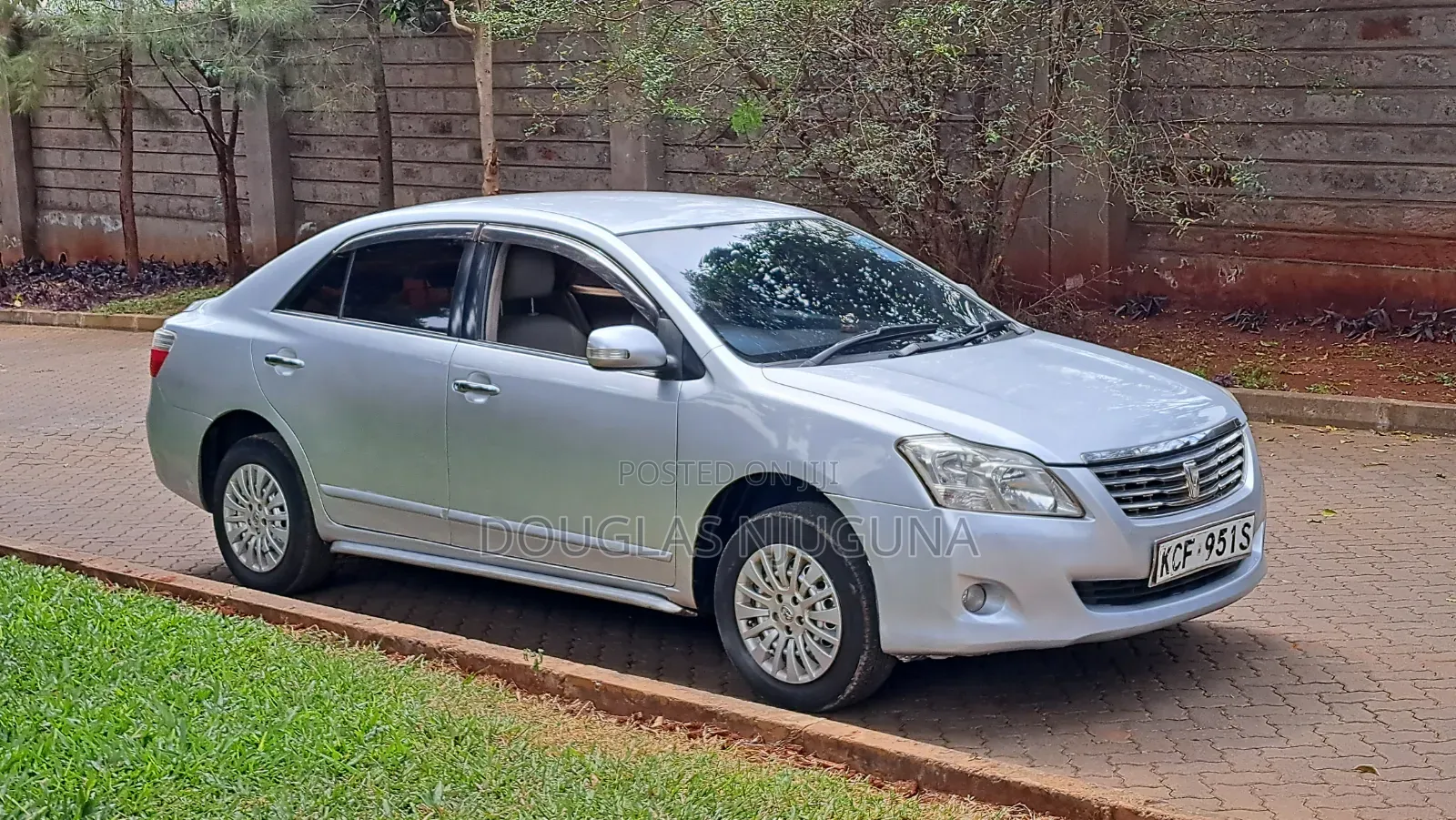 Toyota Premio 2009 Silver