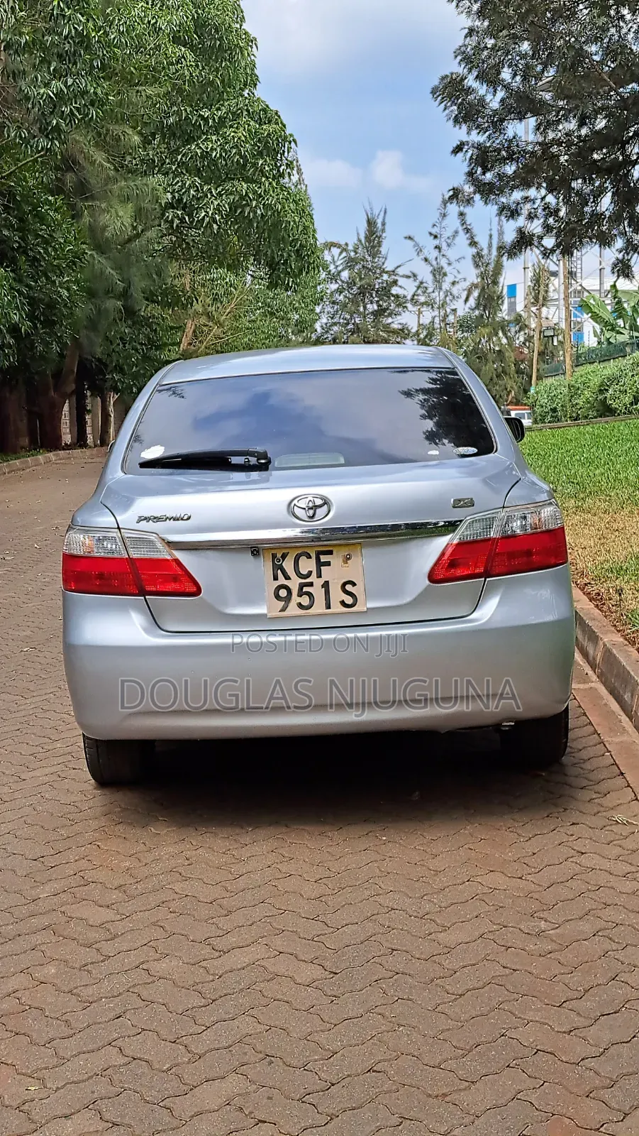 Toyota Premio 2009 Silver