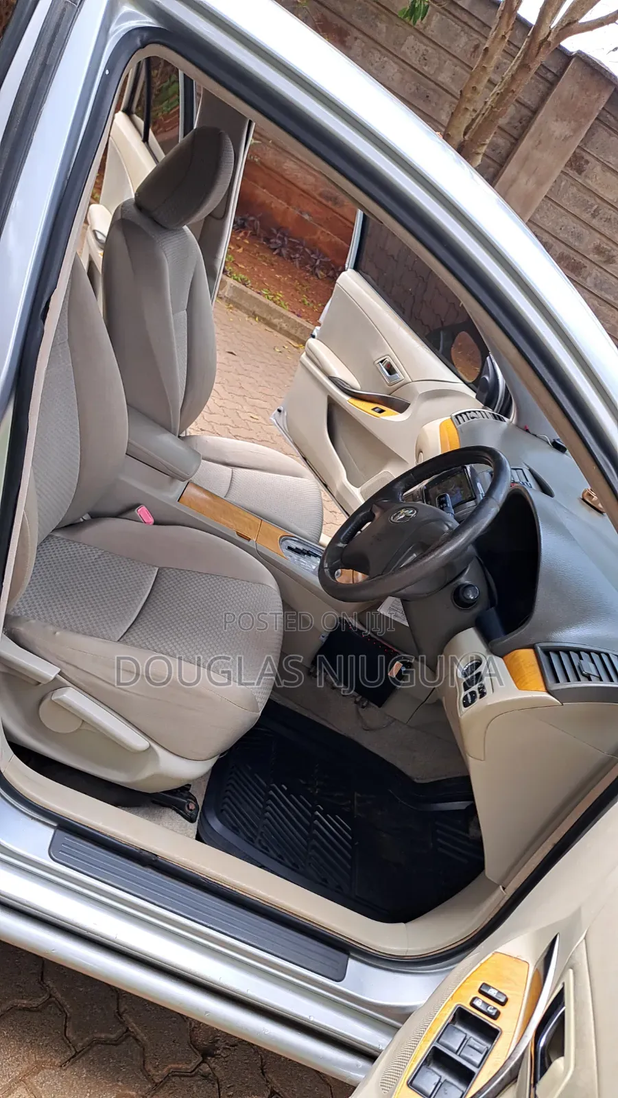 Toyota Premio 2009 Silver