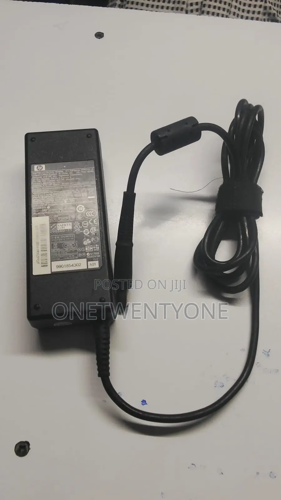 Genuine HP BIG PIN EX UK Original Chargers (90 Watts)