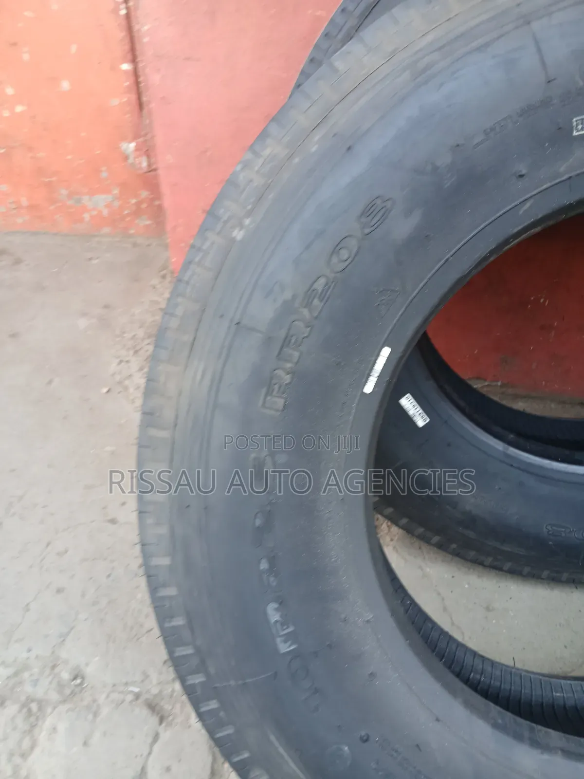 10R22.5 Doublecoin Tyres for Heavy Commercial Vehicles