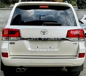 Toyota Land Cruiser 2019 Pearl