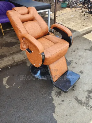 Adjustable Barber Seats
