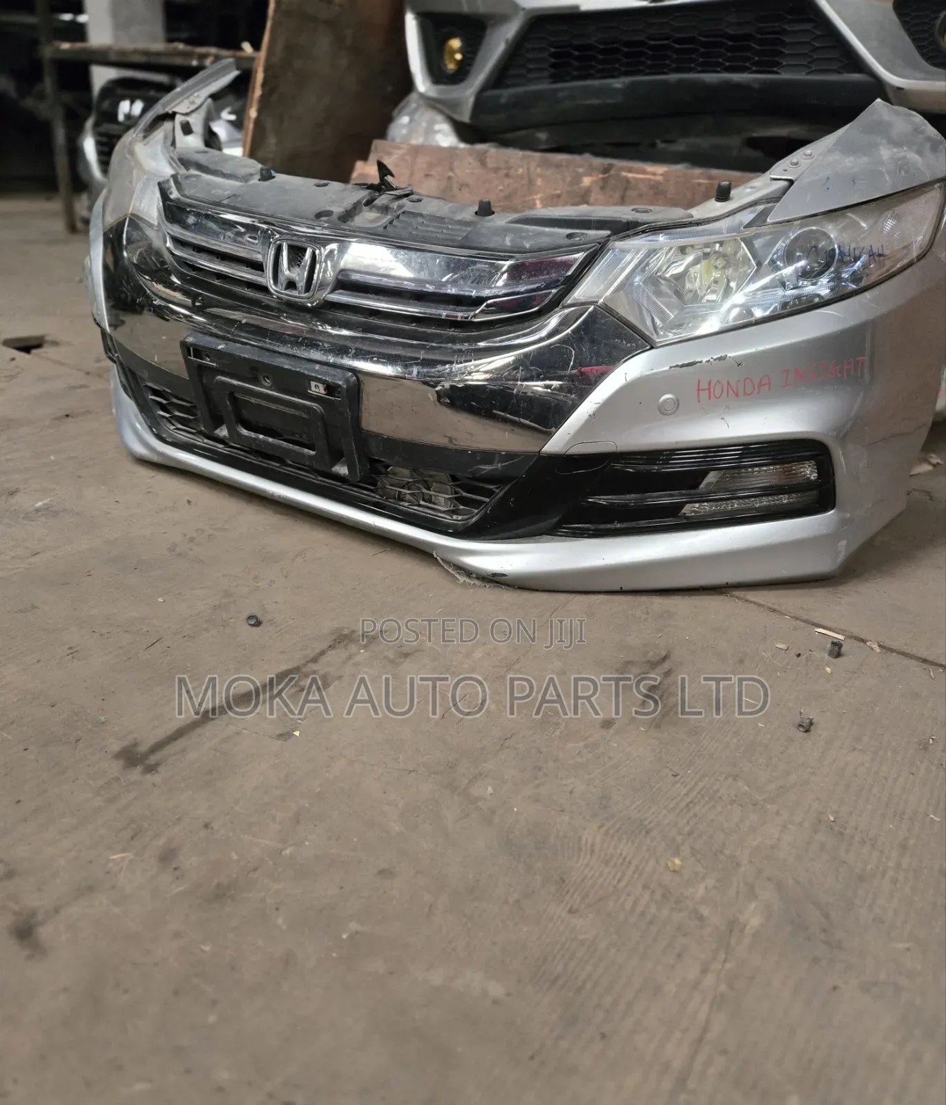 Honda Insight Nosecut
