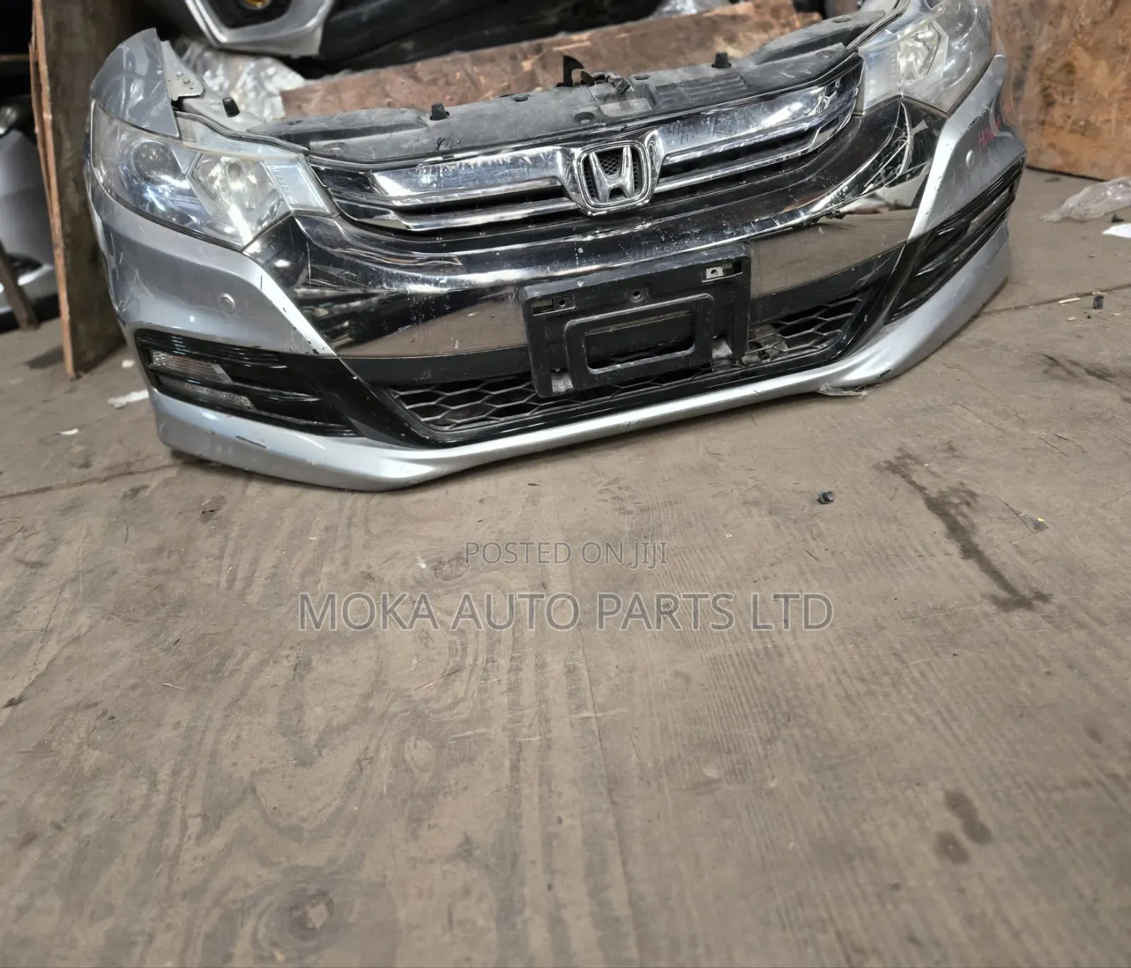 Honda Insight Nosecut